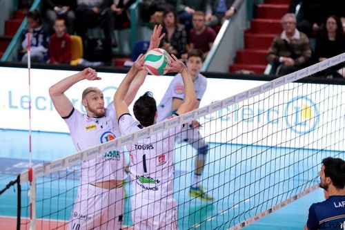 tours-volley.jpg